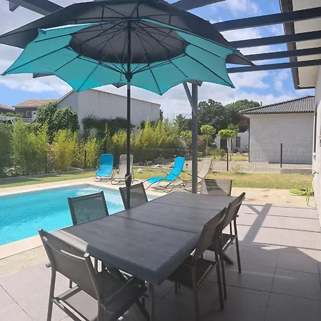 Сasa de vacaciones Cosy Avec Piscine Privative